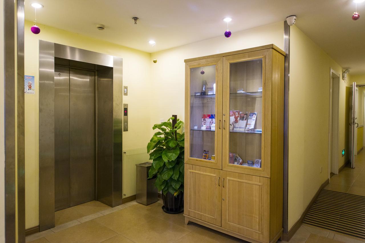 Home Inn Shanghai Lujiabang Road Metro Station Buitenkant foto